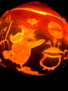 Hop tu Naa turnip lantern (Pauline Kneen 2019b)