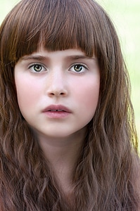 Face long hair brown hair