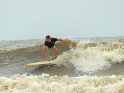 James-Perfect surf stance-P1790338