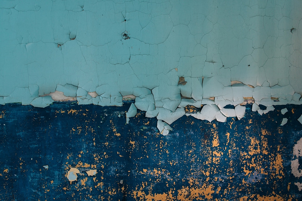 Withered flaking peeling