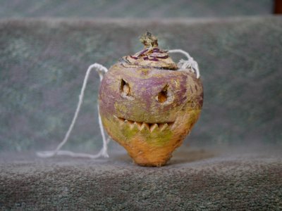 Hop tu Naa turnip carving