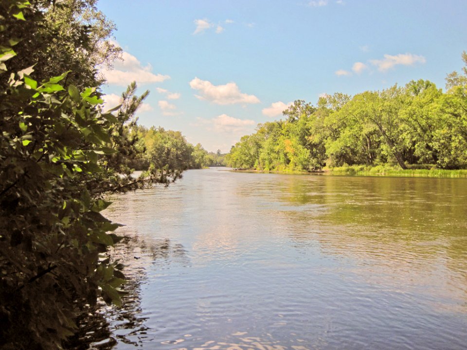 JacobowskiJ NearNamekagonTrailBridge ViewOfRiver 20120826 vpp