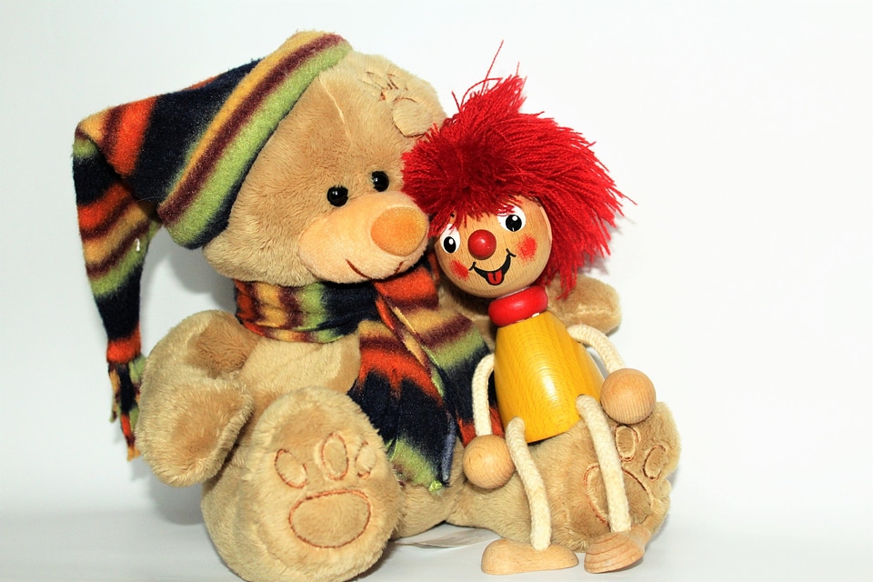 Love friendship smooch