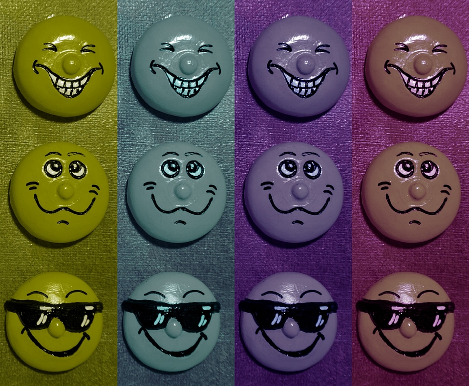 Color emoticon smiley