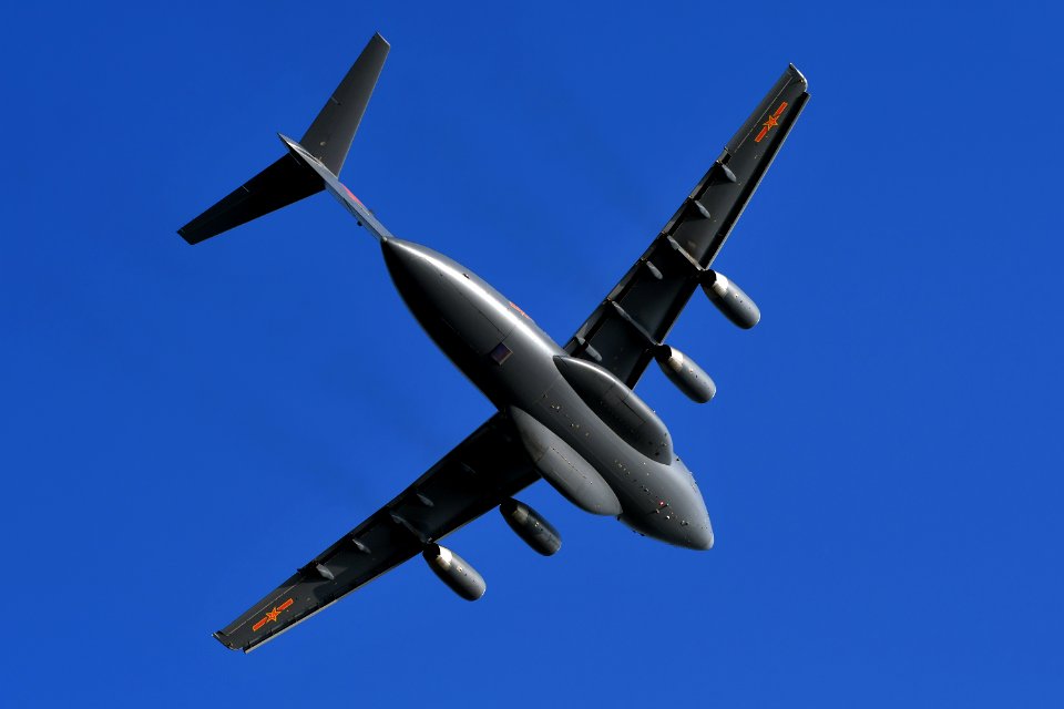 Y20 095