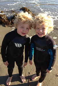 Outdoors kids brothers