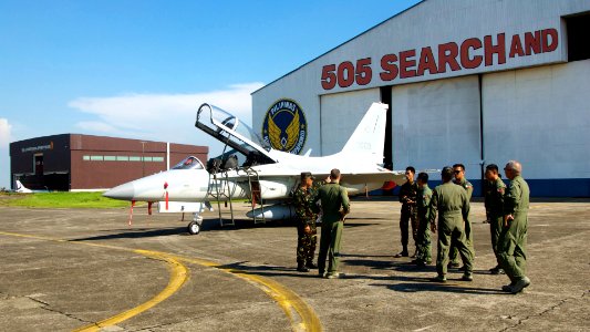 HIANG Teams Up with PAF for Subject Matter Expert Exchanges