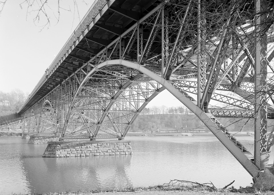Truss river historic
