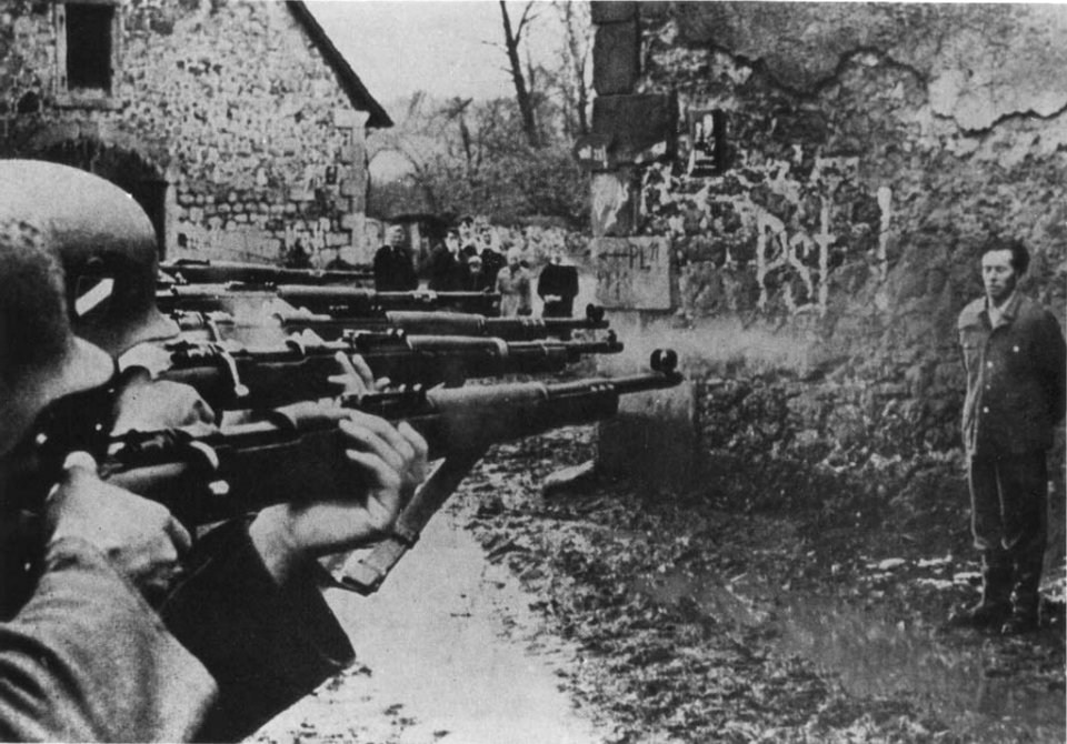 Desertor alemán ejecutado en la Segunda Guerra Mundial. Foto del libro Faneflugt - Desertores Hitler