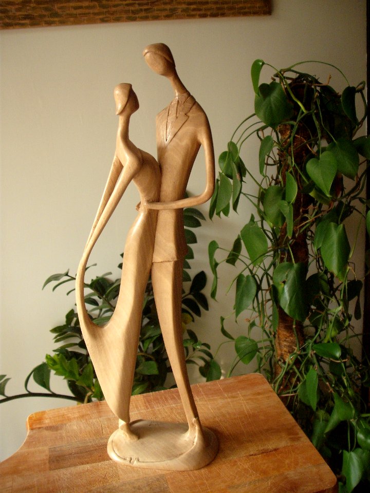 Elegance -legno noce h.40 cm (1)