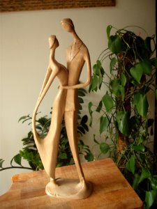Elegance -legno noce h.40 cm (1)