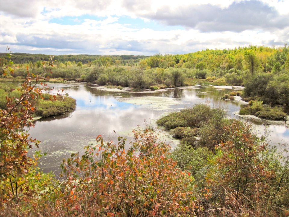 JacobowskiJ VeasieSprings ViewFromRailroadEmbankment 20120922 vpp