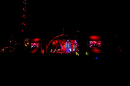 Free Mannheim Steamroller concert