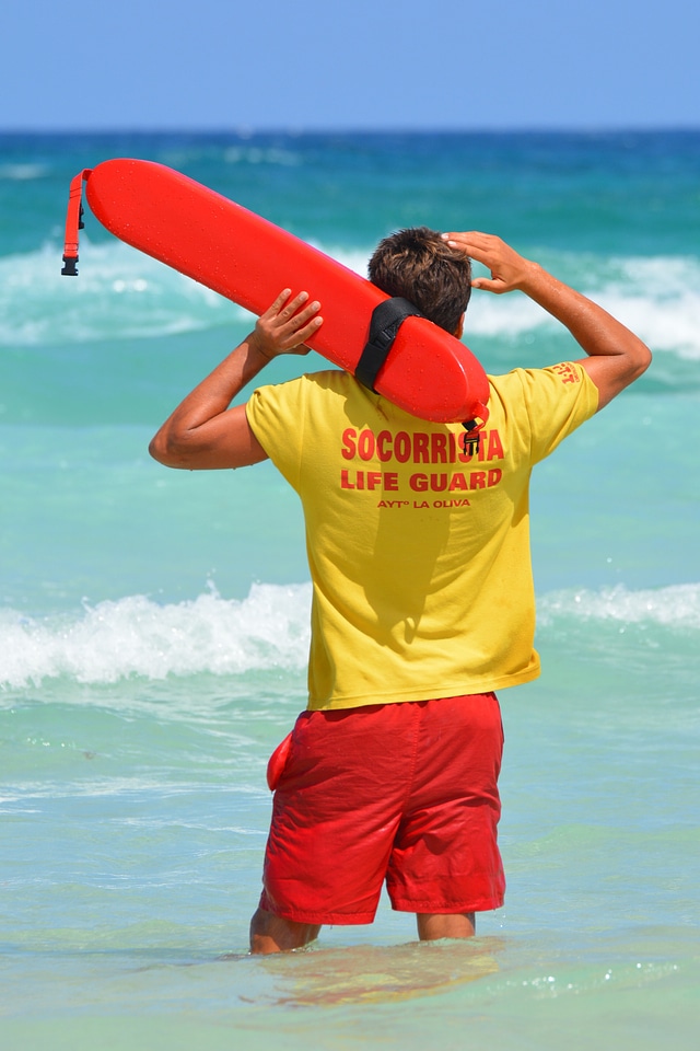 Job uniform beach
