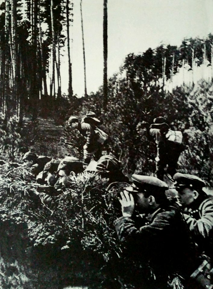 16 Setiembre 1939. Observadores soviéticos de la invasión alemana en Polonia
