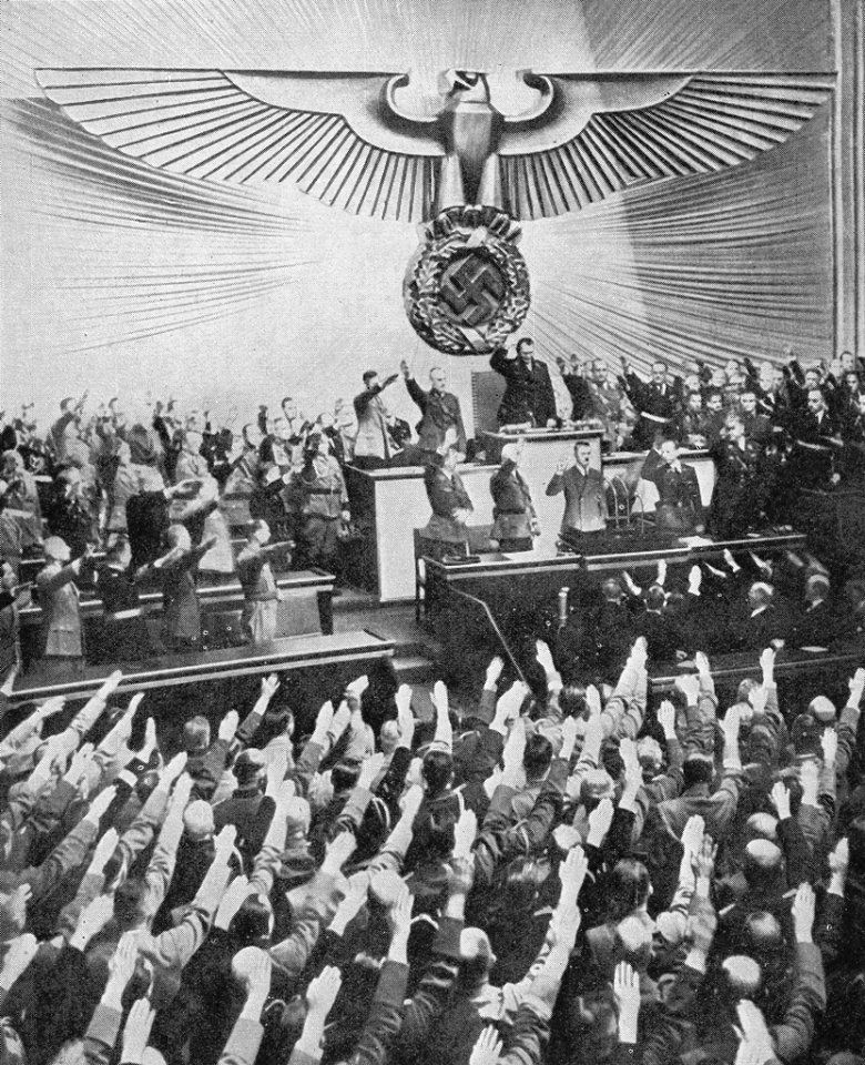 1939 - Discurso Hitler en Reichstag después de la Campaña de Polonia