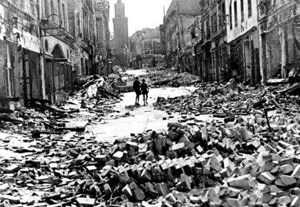 Berlín - Producto de la insanía nazi en 1945