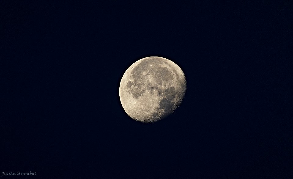 Luna 6 de la mañana en Paterna