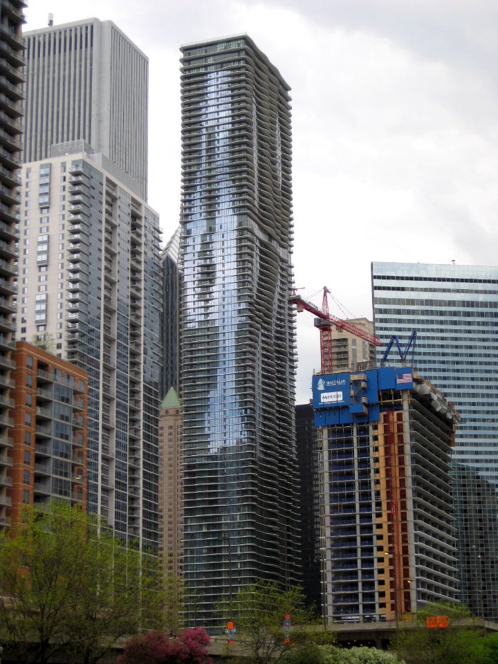 Chicago funky building