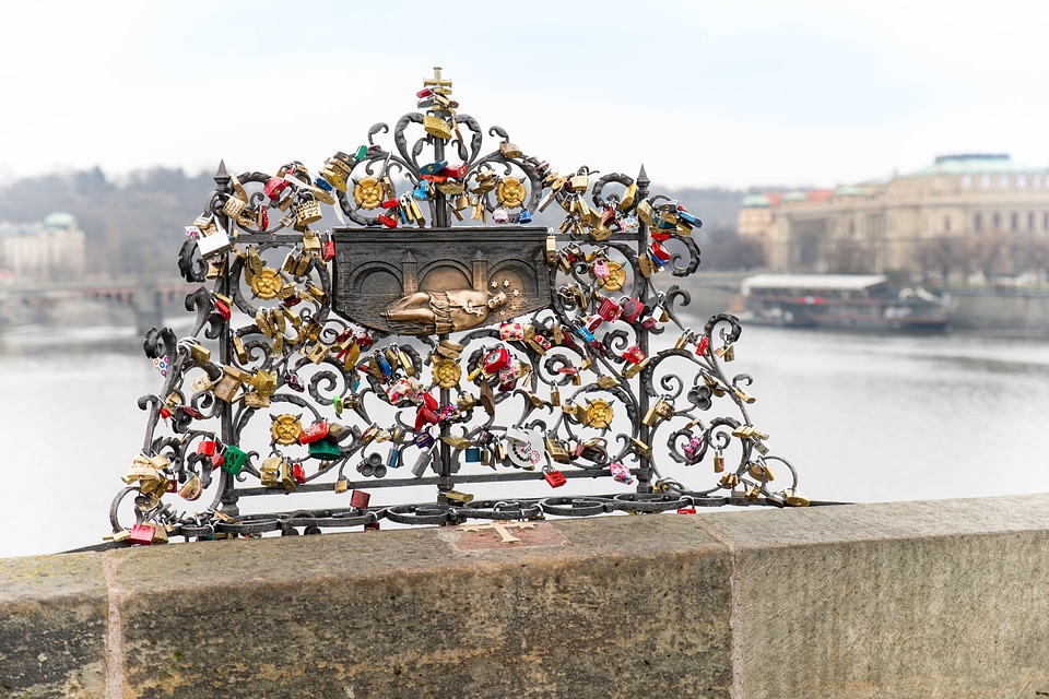 Prague bridge castles