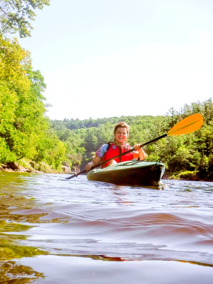 KonopaczR StCroixDalles Kayaker03 20150731 vpp