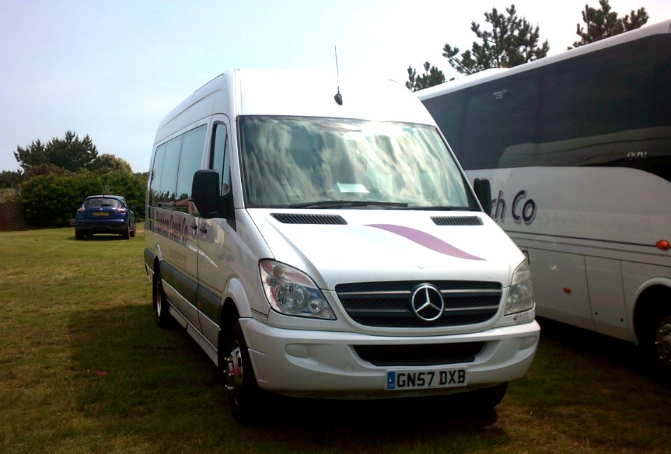 gn57dxb, rainham coach co, mini bus, at reculver in kent, (8th of june 2016)