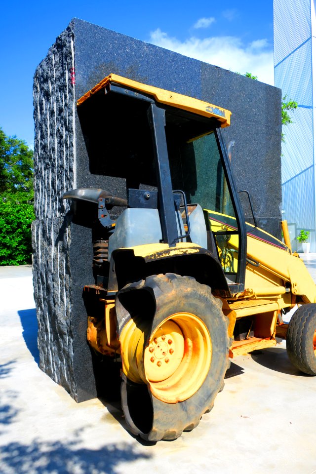 This tractor rocks