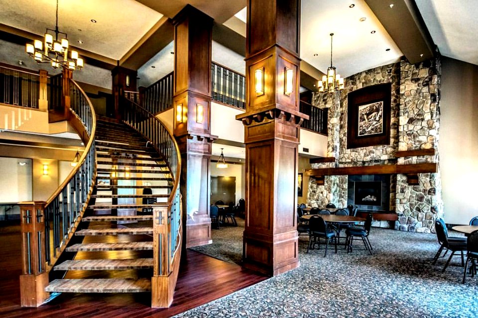 #community Hall Sanderson Ridge SW #yyc #calgary #evergreenyyc :) so #grand ! #luxury #condos #realtor #realestate #century21 #wideangle
