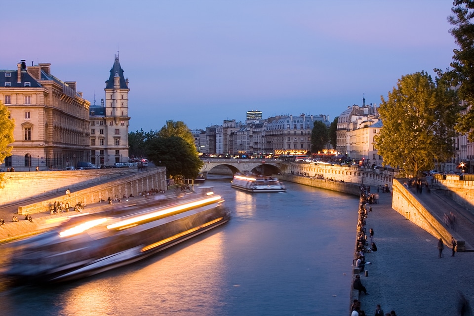Seine architecture bridge