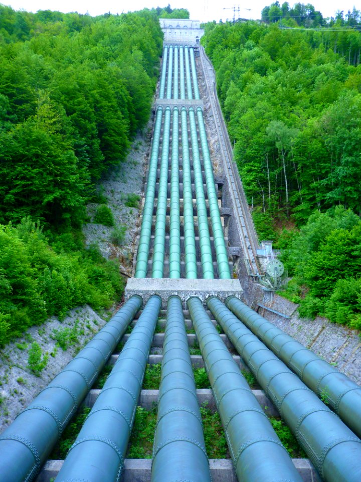 Water pipeline