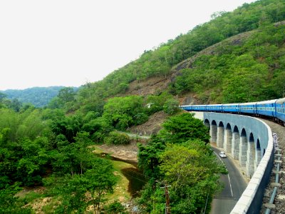 പതിമൂന്നു കണ്ണറ പാലം/pathimoonnu Kannara Bridge/ 13 arch rail bridge @Kollam- Shenkottai Railway,Kerala.