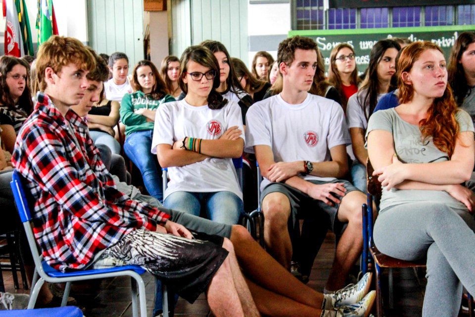 Palestra na Escola Jacob Milton | Feliz