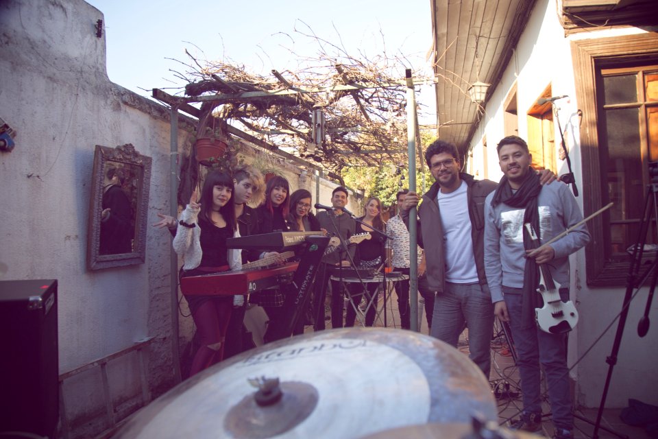 Manu Sija + Amanitas