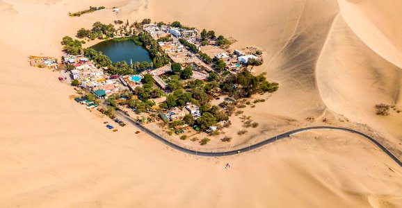 Huacachina oasis, Ica, Peru