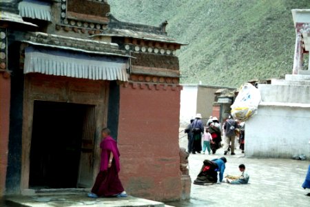 Langmusi, Tibet photo