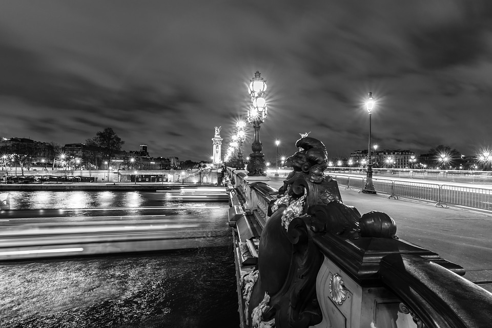 Night light black and white