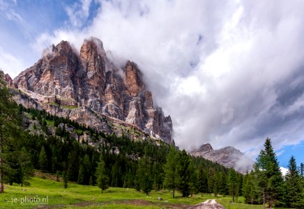 Nice place for a walk, Dolomiti