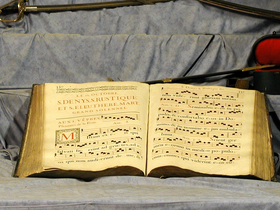 Music neumes gregorian chant