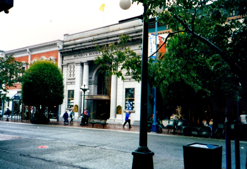 Victoria-2