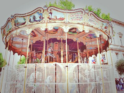 Carousel france retro