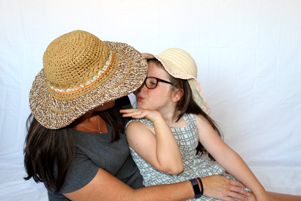 MOTHER & DAUGHTER