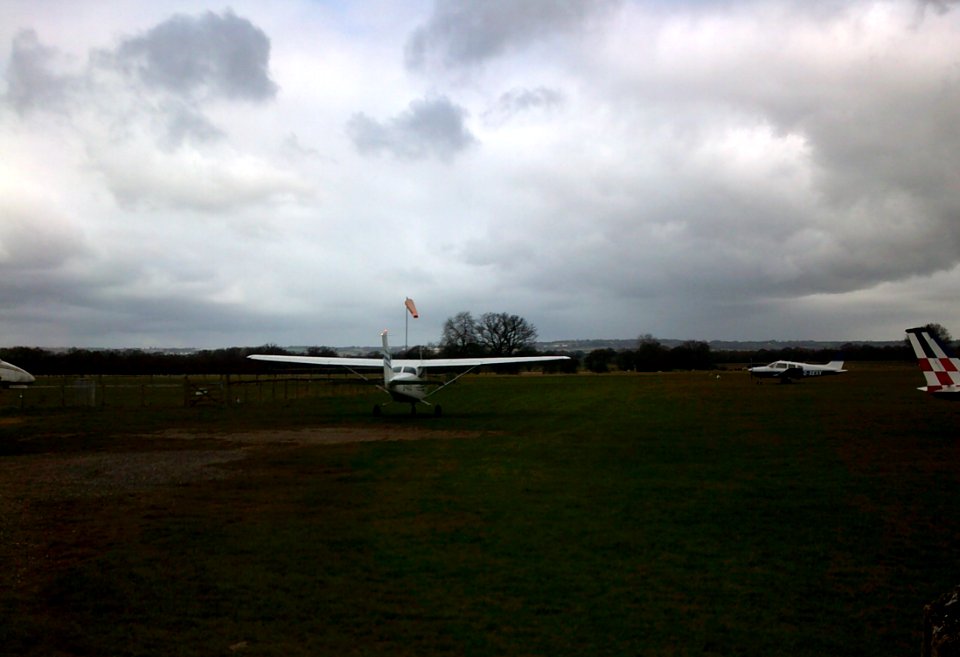g-avis, at headcorn, (21st of march 2015)