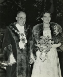 Oakleigh Mayor Ball - Mayor Cr Frank Hunt and Mayoress Mrs Joan Hunt 1956 photo