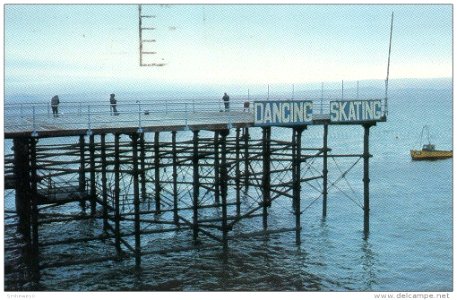 Morecambe central pier central pier 124 001