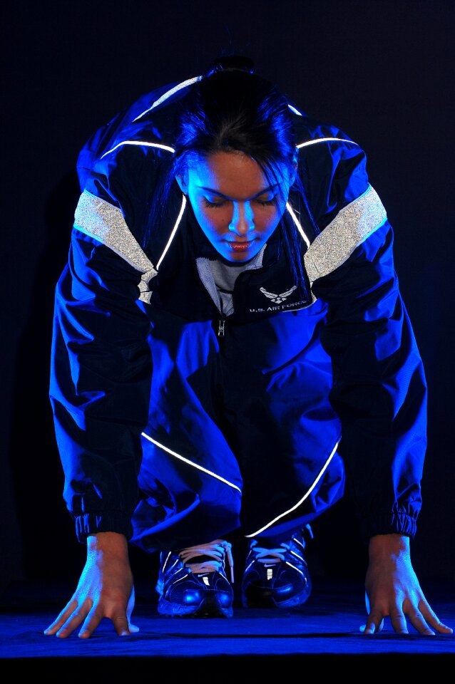 Jogging sprinter woman
