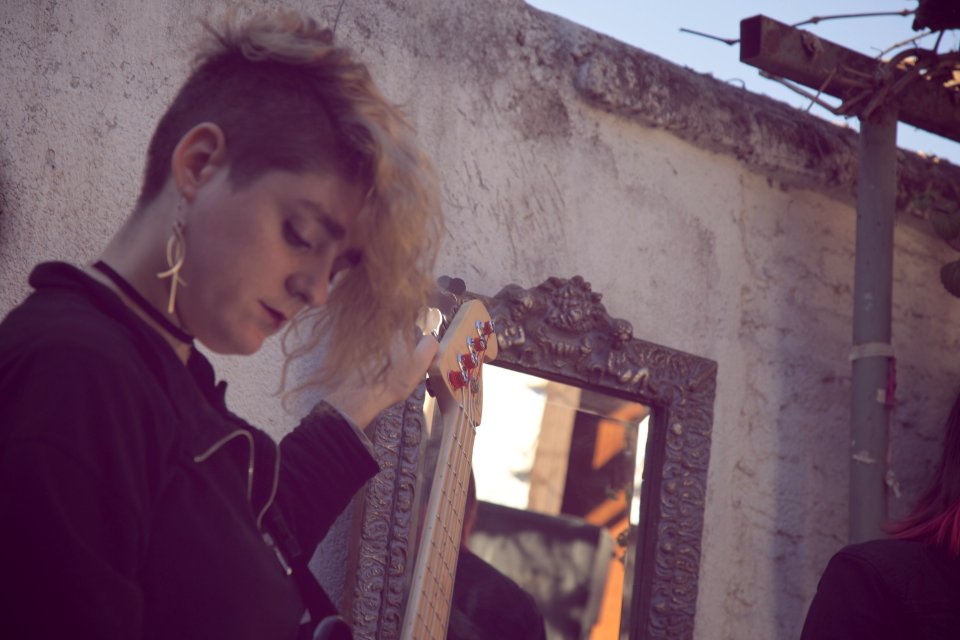 Manu Sija + Amanitas