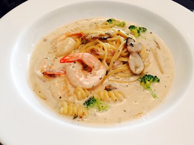 Delicious eat shrimp
