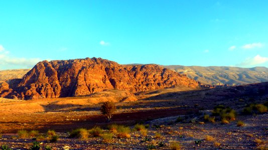PETRA  Mountains