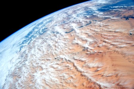 Bilder erde Erde: Wolken über der Wüste (Nordostafrika)