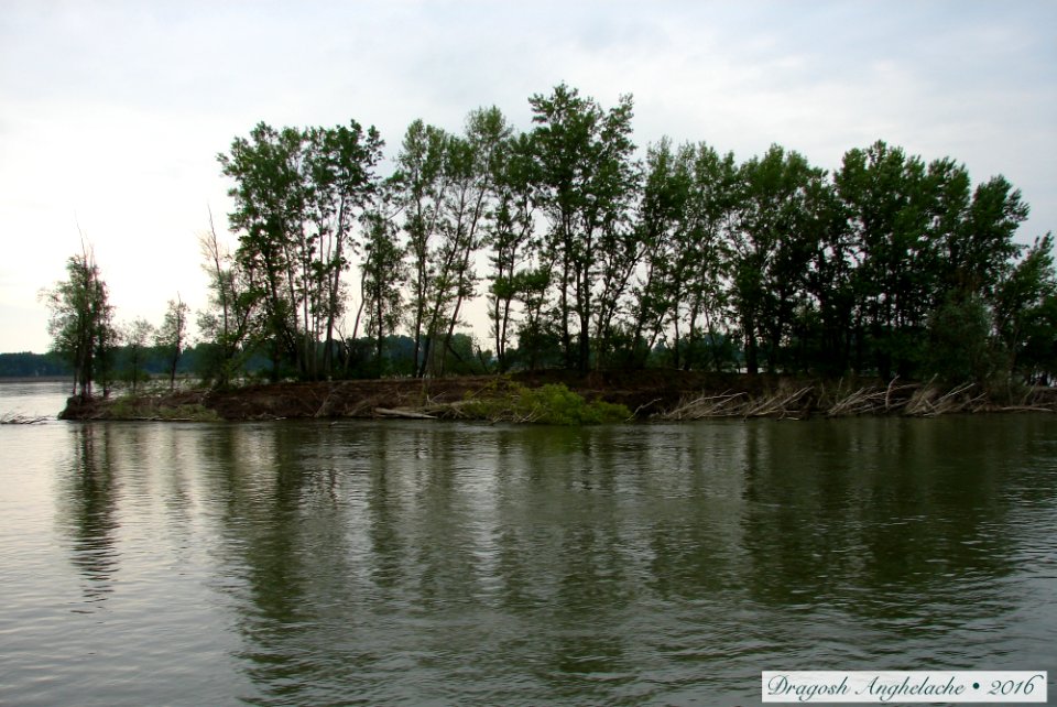 Călătorie pe Dunăre/ Voyage sur Danube
